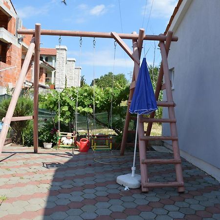 Apartment Ruzica Pula Exterior photo